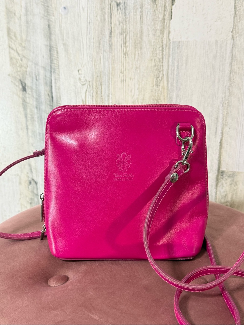 Vera Pelle Vibrant Hot Pink Leather Crossbody